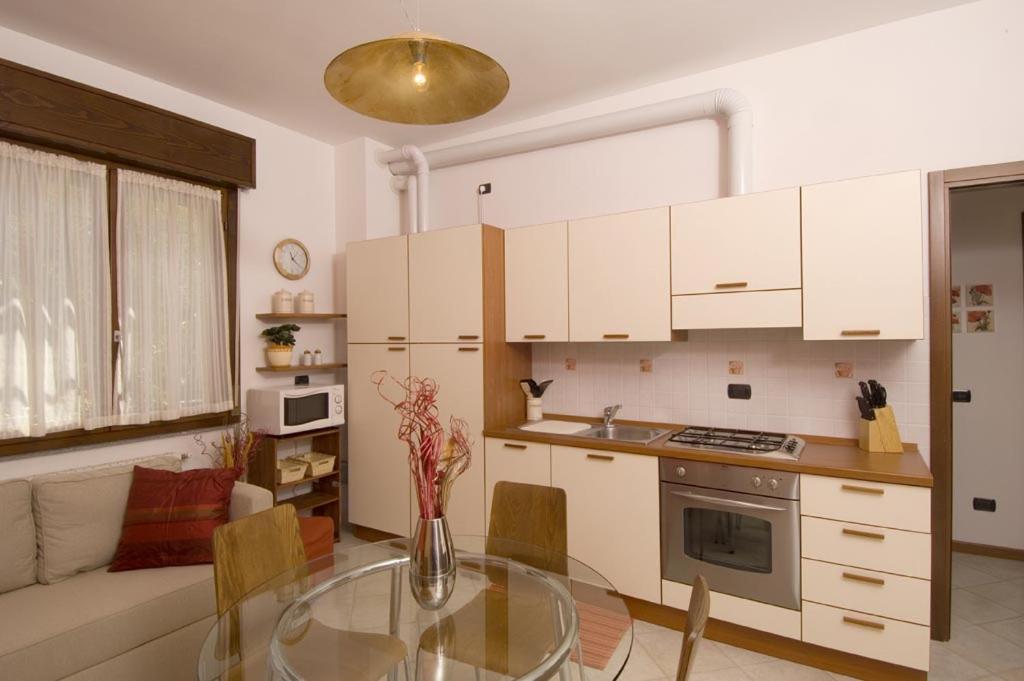 Appartamenti Villa Anna Melegnano Exterior photo
