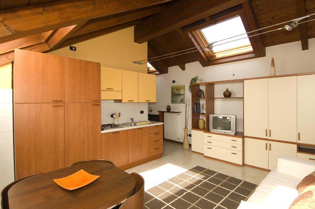 Appartamenti Villa Anna Melegnano Exterior photo